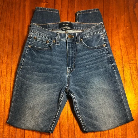 Aero distressed cheeky skinny jeggings - Picture 1 of 11